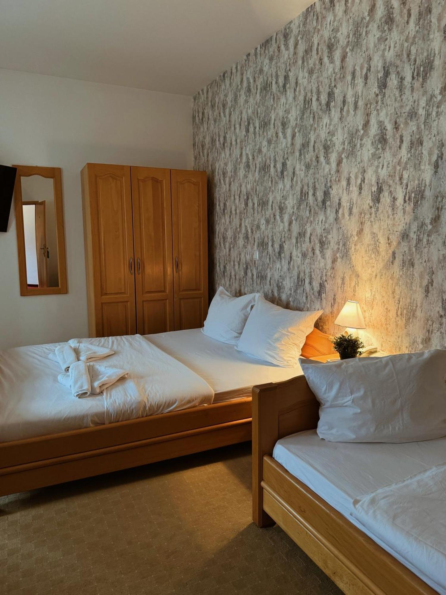 Hotel Kupres Купрес Экстерьер фото