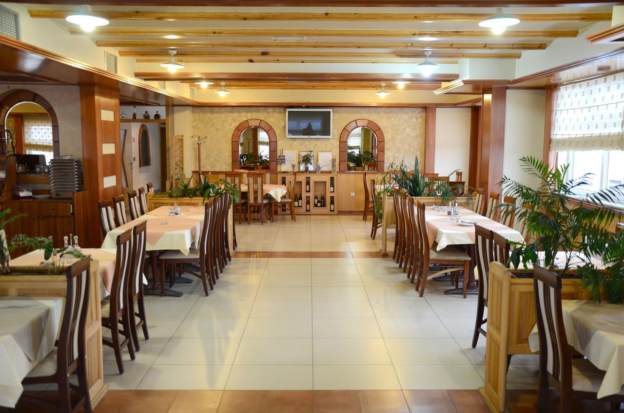 Hotel Kupres Купрес Экстерьер фото